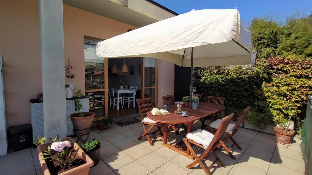 Appartamento La Terrazza Di Dora Μενάτζιο Εξωτερικό φωτογραφία